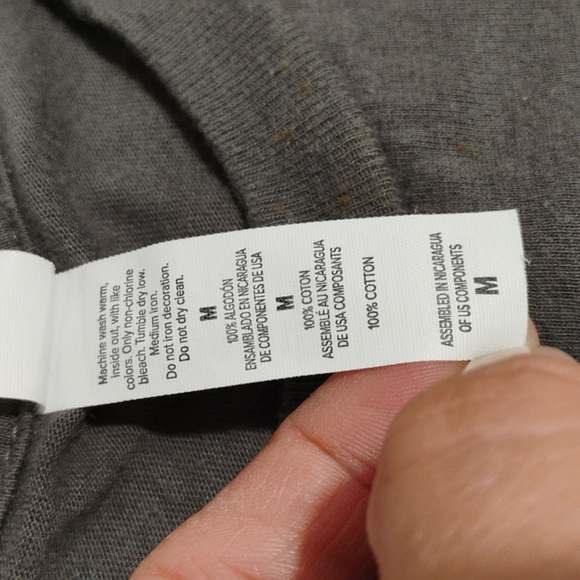 SALE! Blake Shelton Double Sided Gold Concert Band Tee Sz.M Worn 1X (BX29) - Picture 10 of 11